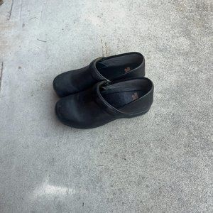 Black Dansko Clogs size 41